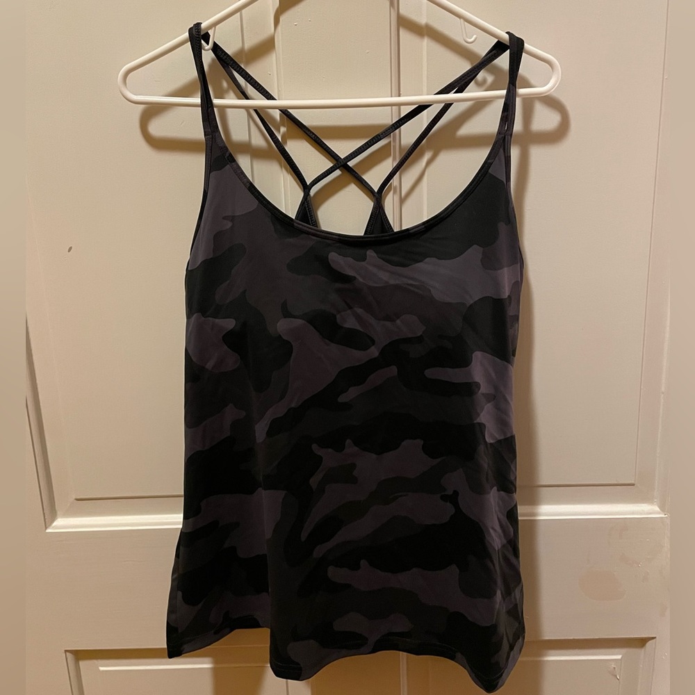 Grey Camo Old Navy Athletic Tank Top - Size L